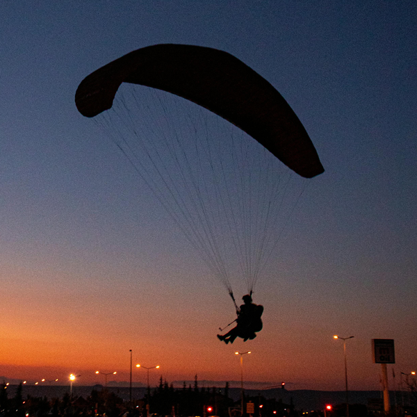 sky-diving-challenges-4-humanitty