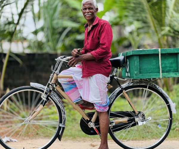 BIKES WITH VENDING CART